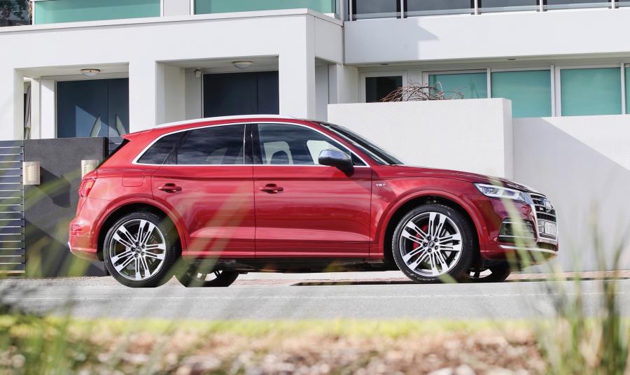  Audi SQ5 3.0 TFSI 2017 года  (AU) (фото 6 из 40)